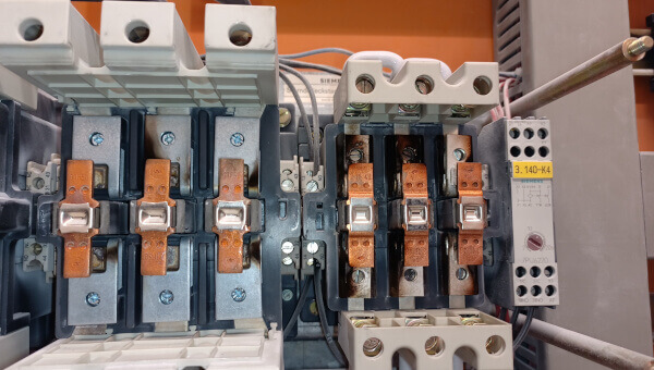 Should Contactors, Circuit Breakers be replaced after a Motor Failure?